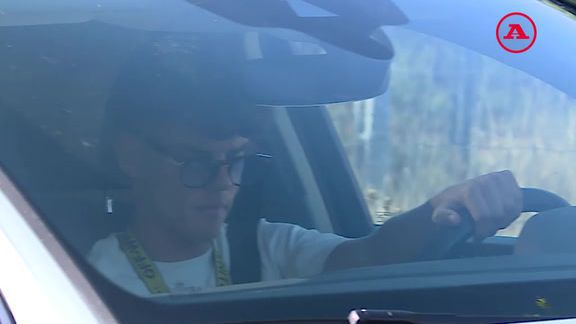 Veja a chegada dos jogadores do Sporting a Alcochete