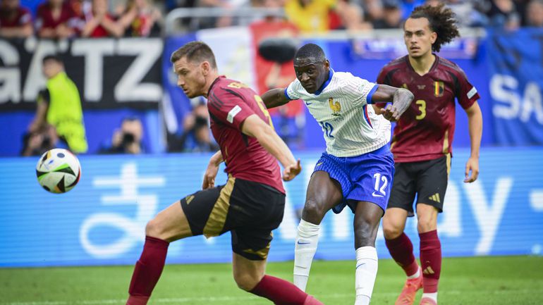 VÍDEO: França adianta-se no marcador com a ajuda de Vertonghen