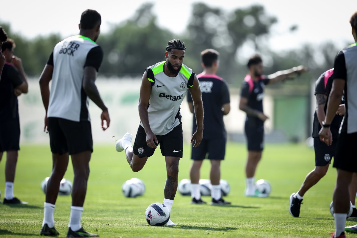 As imagens do primeiro treino do Sporting (e já com bola!)