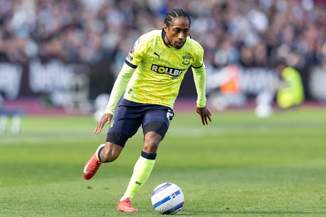 Reforço inglês não aparece em Istambul e Besiktas cancela transferência