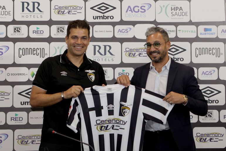 Tiago Fernandes apresentado: «Portimonense era namoro antigo»