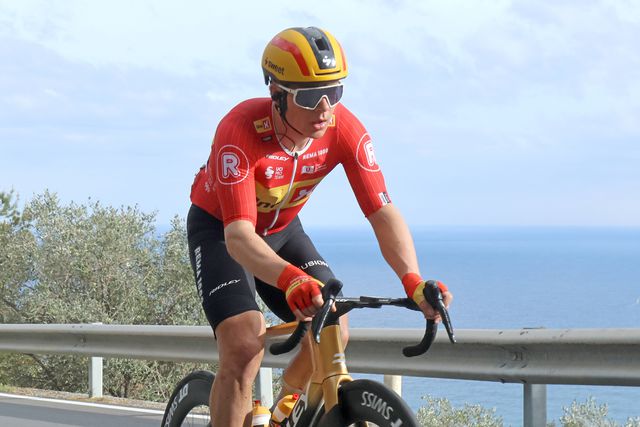 Partiu a clavícula há duas semanas e correrá o Tour