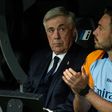 Carlo Ancelotti com o filho Davide quando trabalhavam no Real Madrid