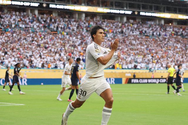 Gonzalo García a celebrar o terceiro golo em quatro jogos pelo Real Madrid no Mundial de Clubes