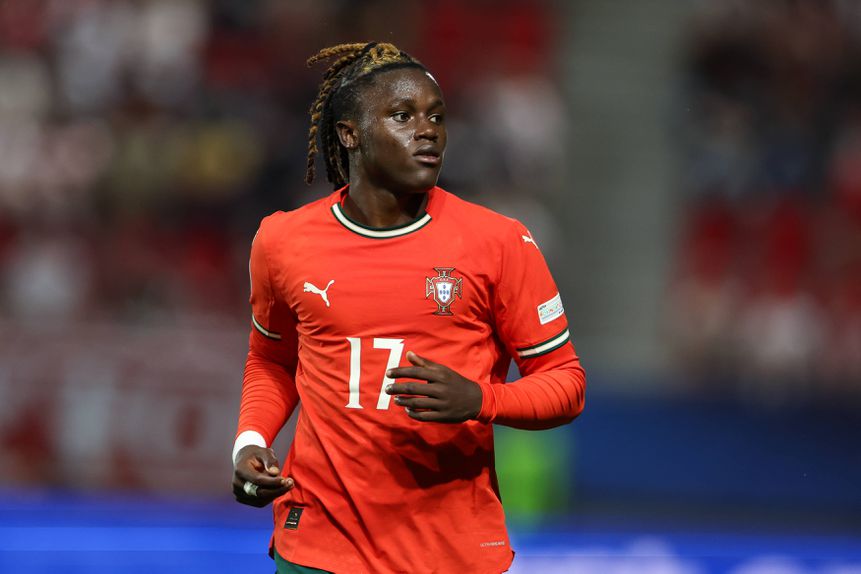 Geovany Quenda a representar os sub-21 de Portugal