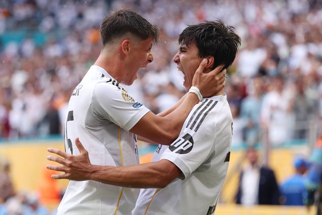 Arda Guler a celebrar o golo de Gonzalo García