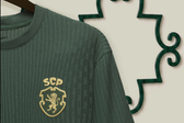 Sporting lançou o primeiro equipamento com o novo símbolo. Foto: Sporting