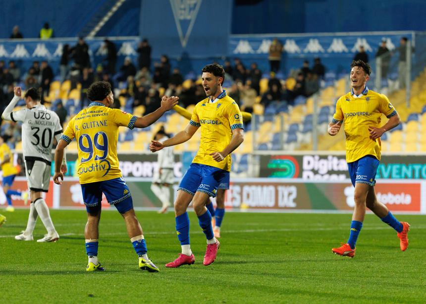 Alejandro Marquês diz adeus ao Estoril - Foto: Estoril