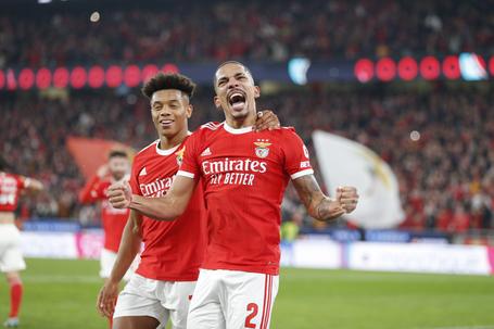 Gilberto foi o último número 2 das águias antes de Lenglet