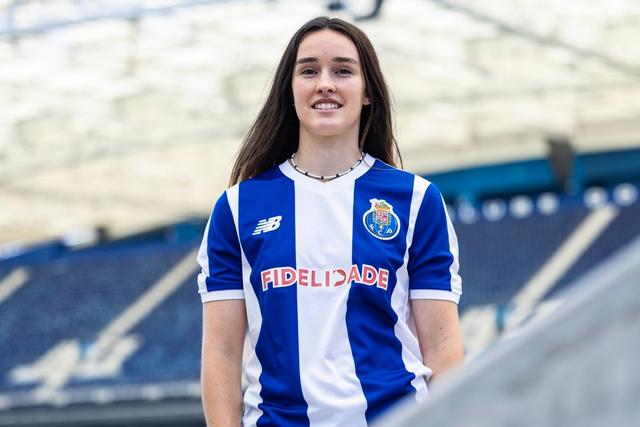 Daniela Santos já veste a camisola azul e branca - Foto: FC Porto