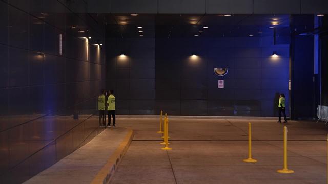 Centenas de pessoas esperaram pela Seleção... em vão