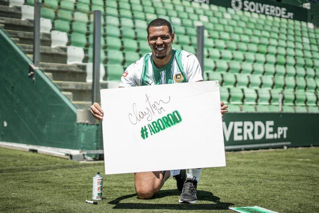 Rio Ave (oficial): Clayton Silva é reforço