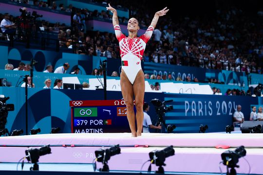 Paris 2024: Filipa Martins termina final 'all around' em 20.º