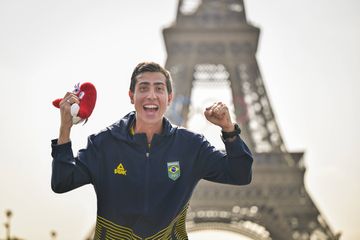 «‘Chingam-me’ na rua desde que decidi ser marchador… mas tenho aqui a medalha»