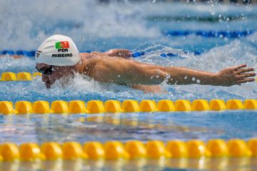 Paris 2024: Diogo Ribeiro falha acesso à final de 50 metros livres