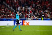 Michael Oliver, árbitro inglês, vai apitar jogo do Benfica na Champions