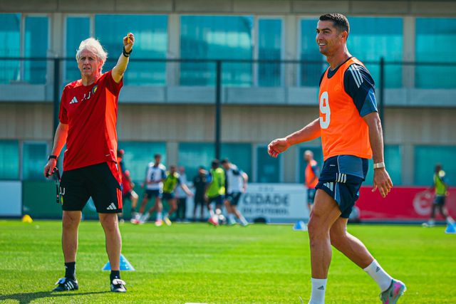 Al Nassr cumpriu primeiro treino na Cidade do Futebol (fotogaleria)