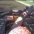 Insólito: Verstappen atirou (literalmente) a toalha ao chão! (vídeo)
