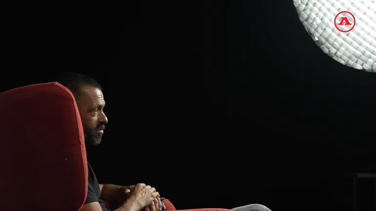 Miguel Nunes: A odisseia do camisola 10