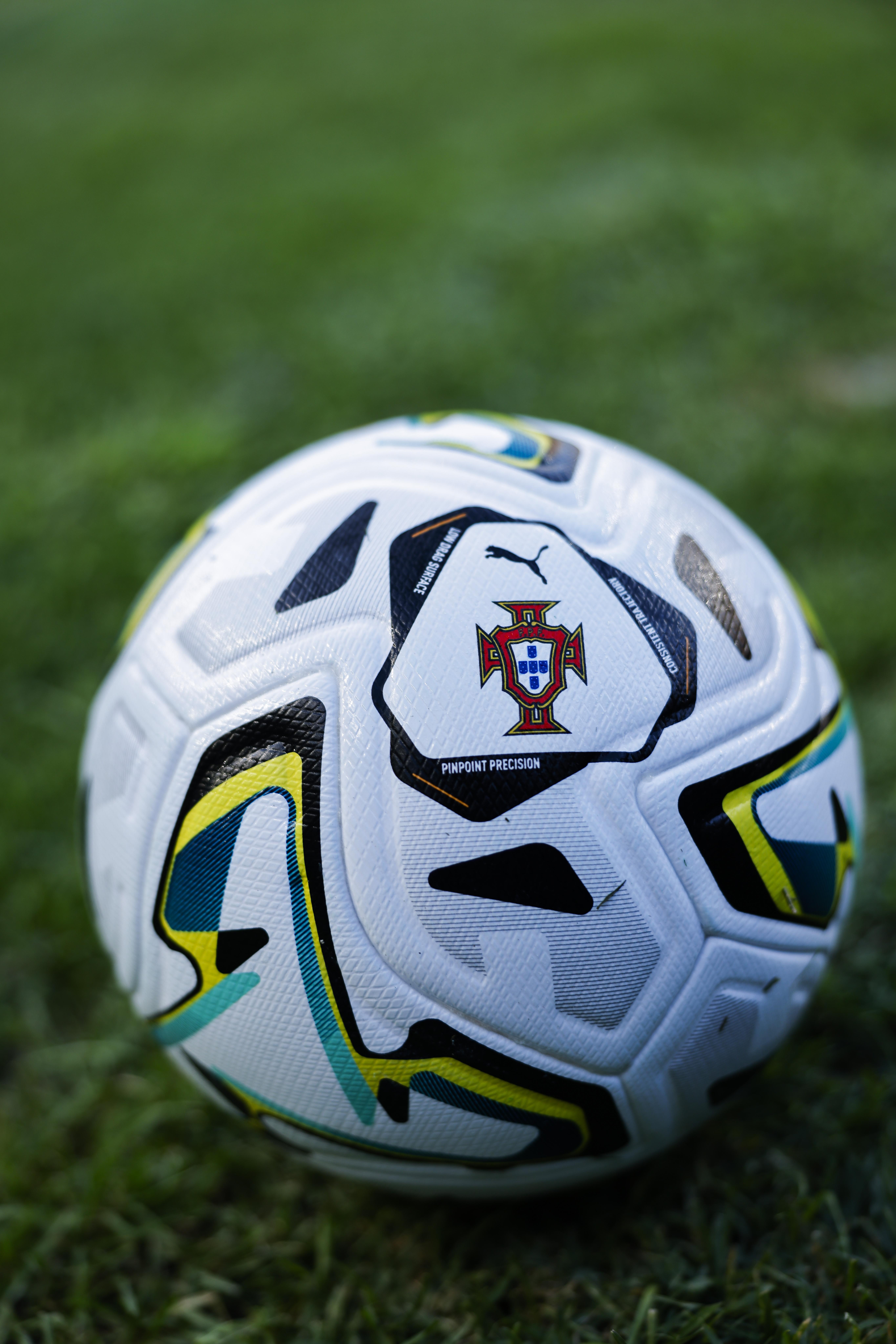 A bola da Supertaça. Foto: FPF (FC Porto-Torreense)