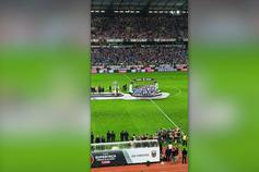 O momento em que o FC Porto celebra o primeiro troféu da temporada