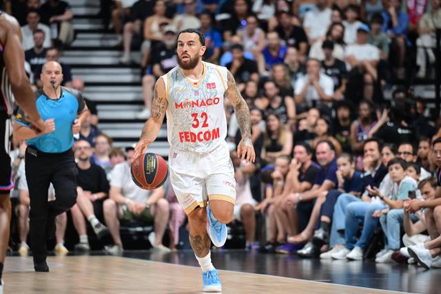 O campeão AS Monaco está impedido de jogar devido a problemas financeiros. IMAGO