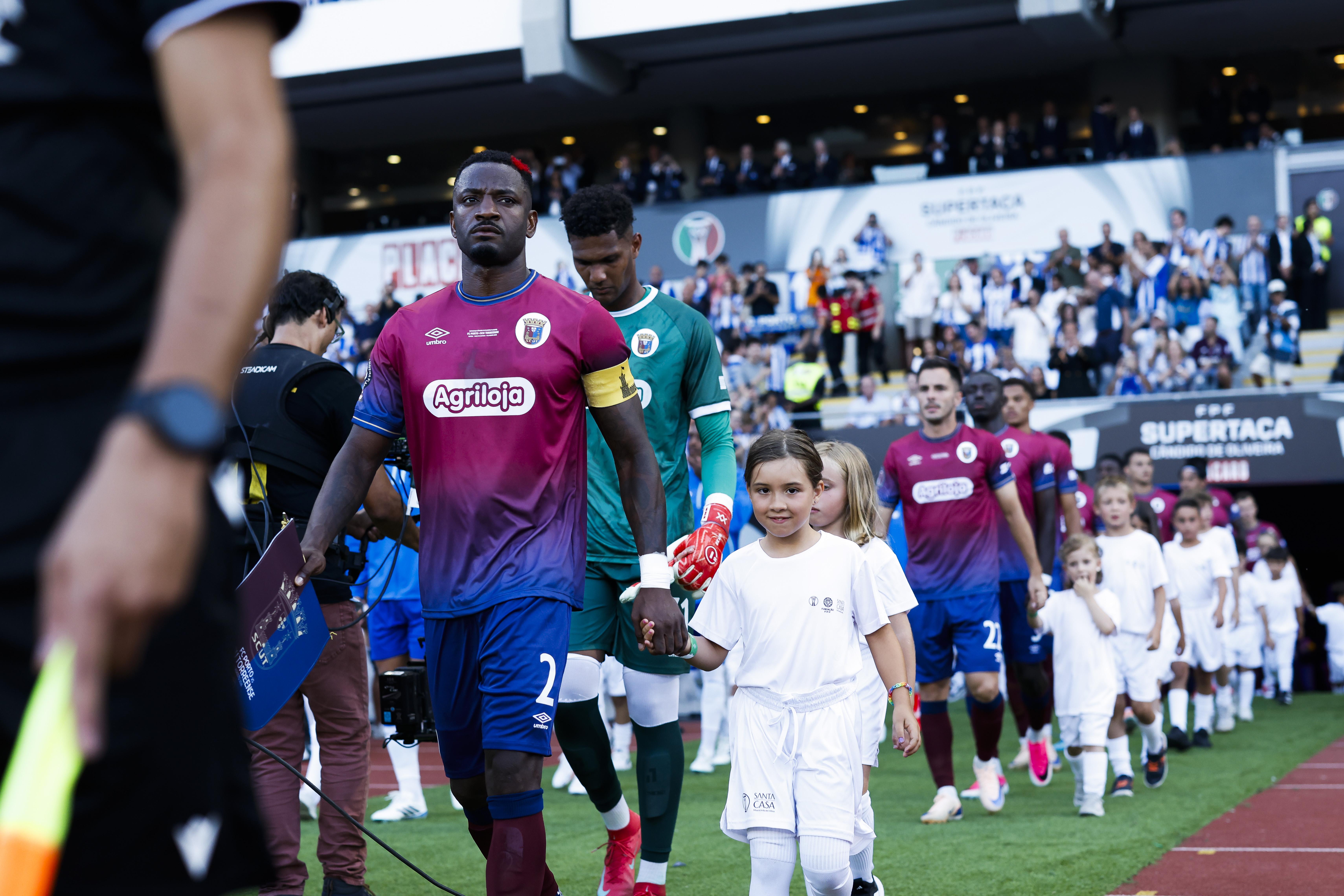 Stopira liderou o conjunto de Torres Vedras. Foto: FPF (FC Porto-Torreense)
