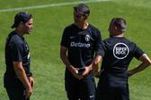 Rui Borges com Ricardo Chaves e Tiago Fernandes - Foto: Sporting CP