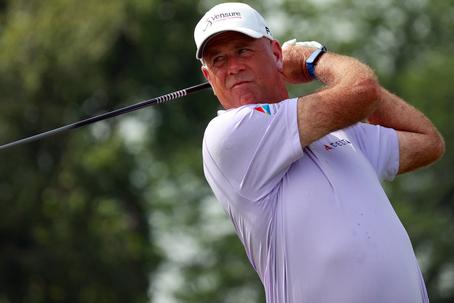 Stewart Cink foi o melhor do segundo dia         Fotografia Imago