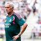 José Mourinho durante a partida - Foto: IMAGO