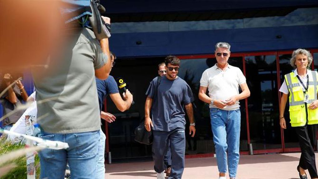 Juan Bernat reforça Benfica