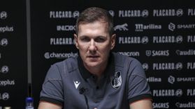Paulo Turra: «Quero que a equipa se mantenha intensa, capaz de sufocar o adversário»