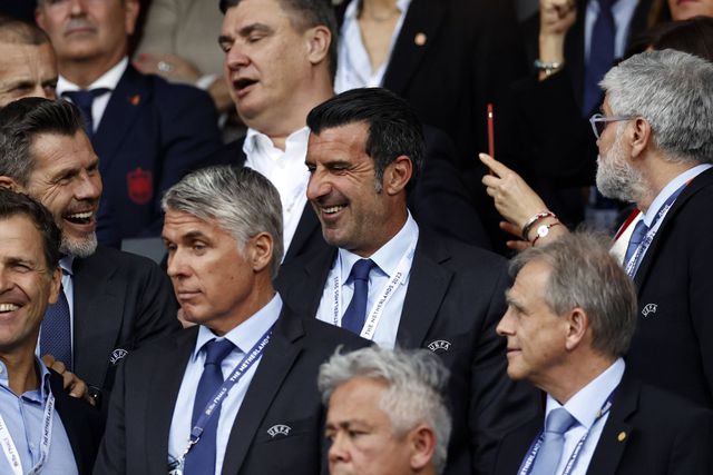 Luis Figo durante a final da UEFA Nations League