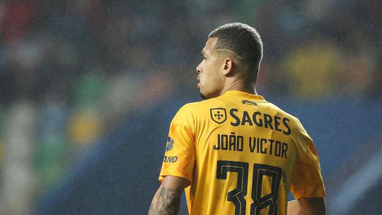 A razão que levou João Victor a querer ficar no Benfica