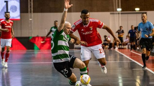 Futsal: Benfica perde com estrondo na visita ao Caxinas