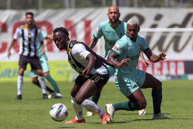 Nacional com faro para a vitória aumenta jejum dos algarvios