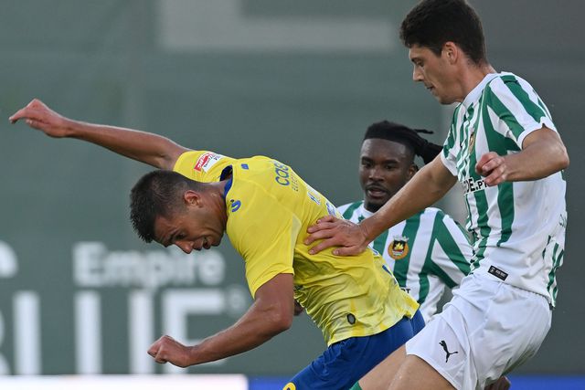 Destaques do Arouca: Henrique Araújo mostrou fome de golo