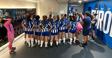 A apresentação e o primeiro golo do FC Porto feminino no Dragão (vídeos)