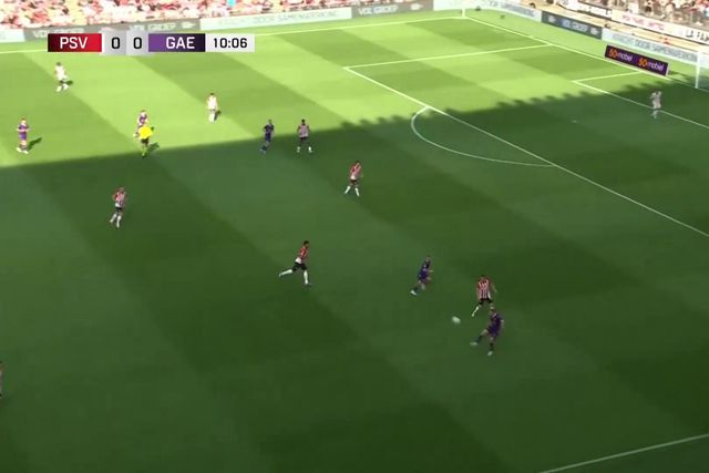 PSV Eindhoven vence G.A. Eagles e segue isolado na liderança