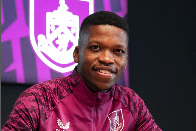 Matrix e Keanu Reeves na apresentação de Florentino