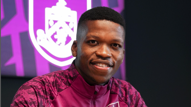 Matrix e Keanu Reeves na apresentação de Florentino