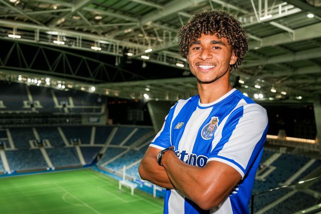 Mercado FC Porto: Pedro Lima emprestado pelos Wolves aos dragões