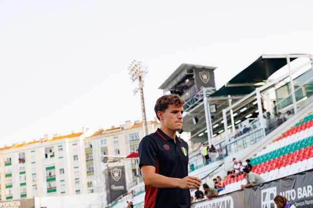 Mercado: João Resende emprestado pelo Estrela ao Pontevedra