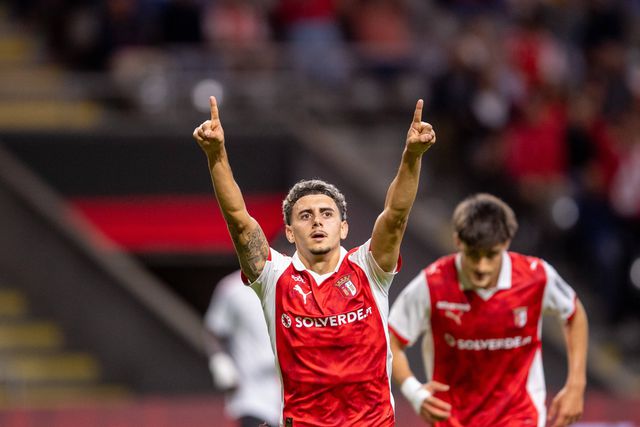 Internacional jovem português assume gratidão absoluta aos arsenalistas (Foto: IMAGO)