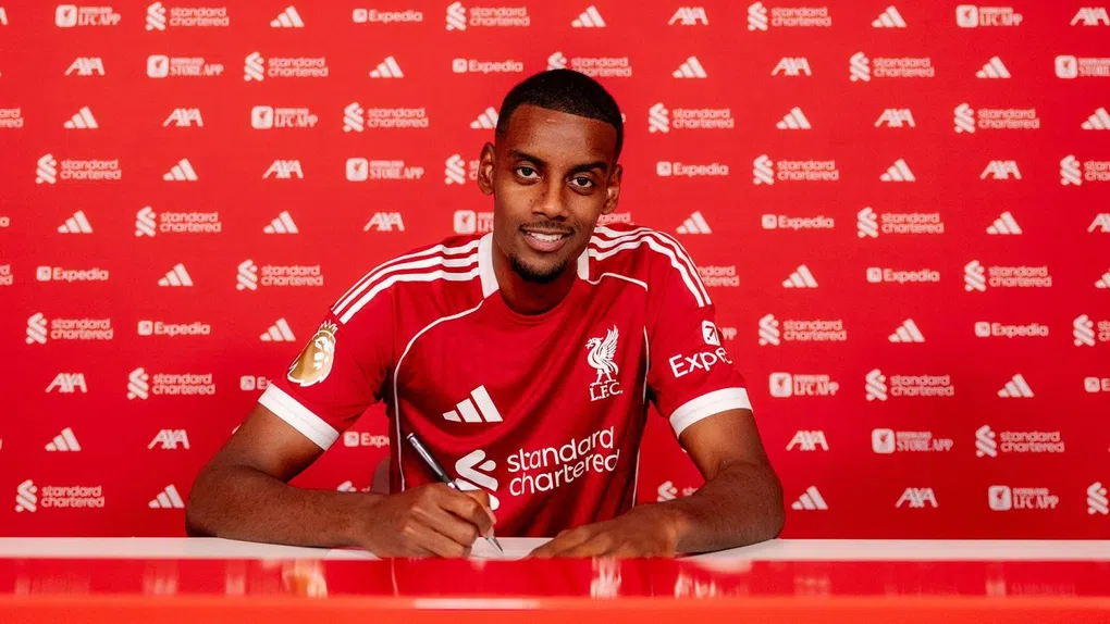 Isak explode! Troca Newcastle por Liverpool