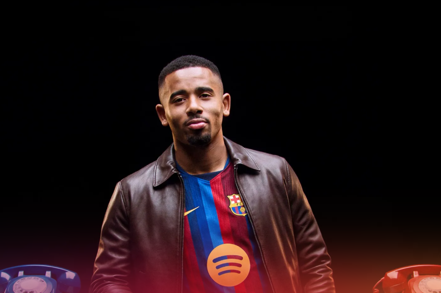 Gabriel Jesus apresentado no clube catalão - Foto: Barcelona/X