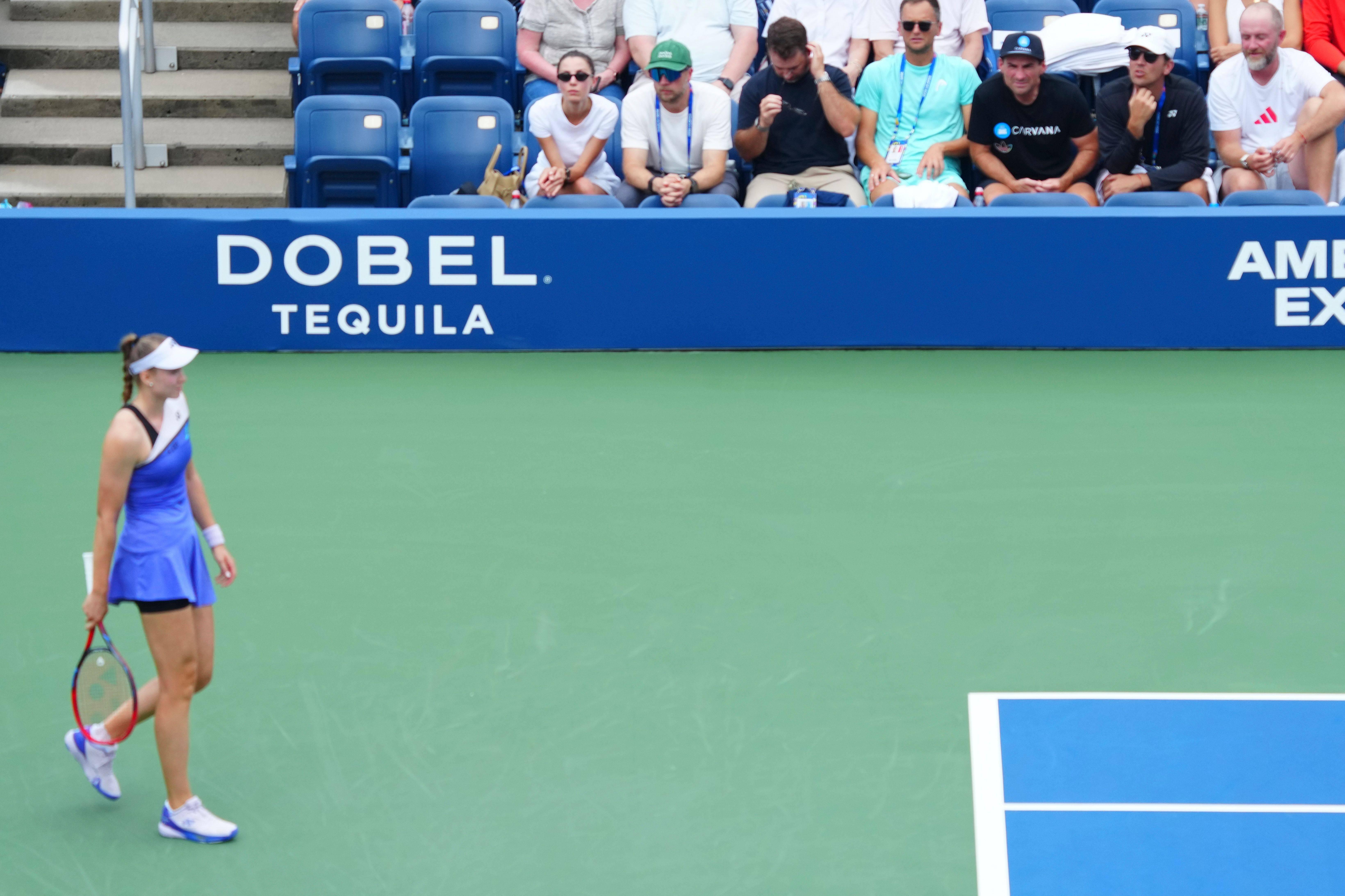 Elena Rybakina estreia-se com vitória na edição 2026 do Open dos Estados Unidos