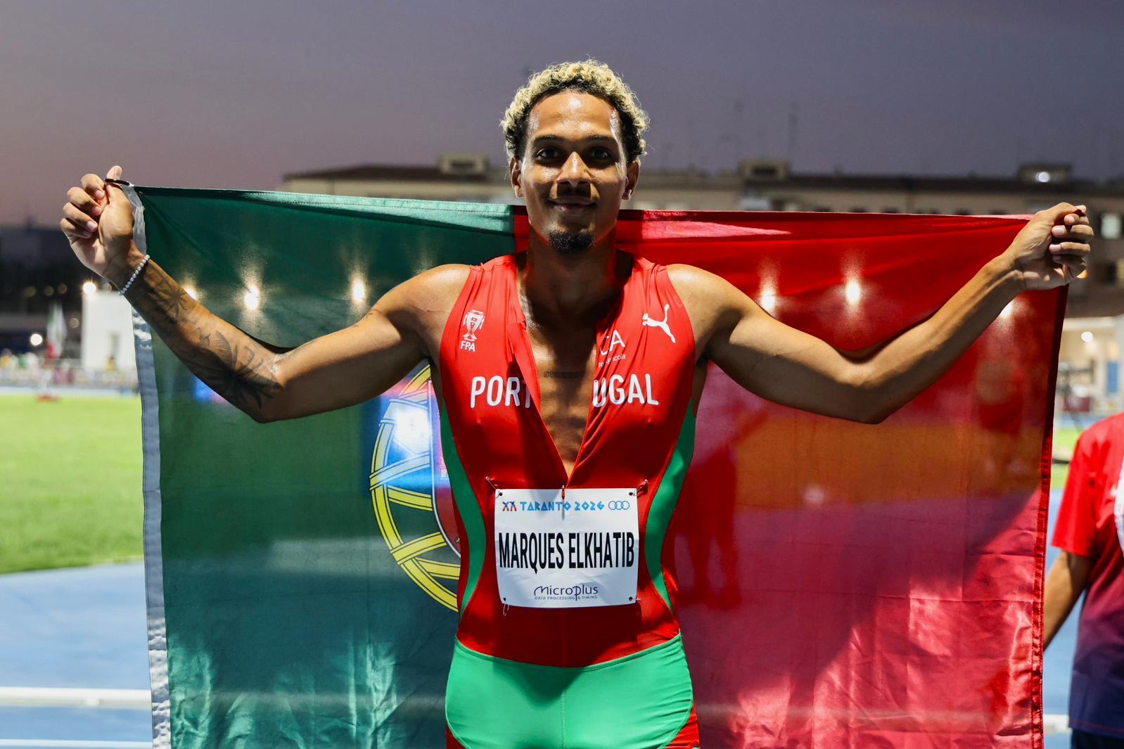Omar Elkhatib vence 400 metros em Taranto 2026