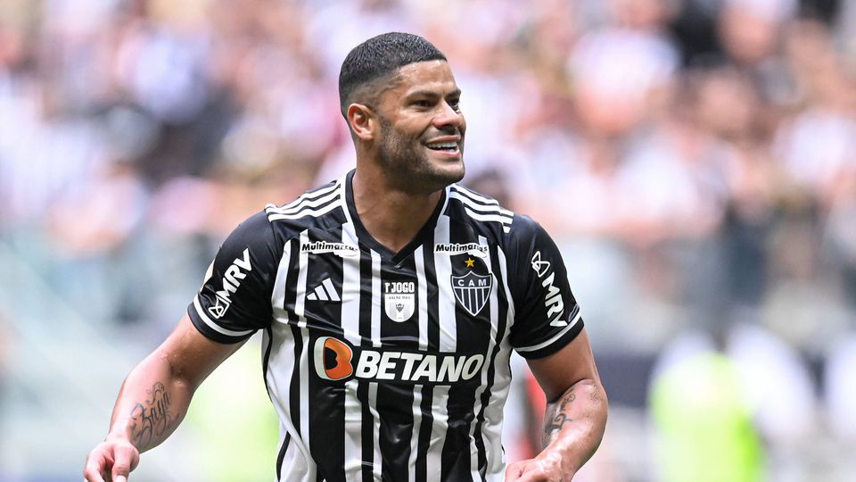 VÍDEO: aos 37 anos, Hulk aponta golaço na vitória do Atlético Mineiro