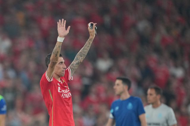 UEFA mostra Di María a festejar